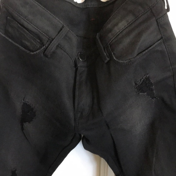 Women’s Skinny Jeans - Picture 3 of 7